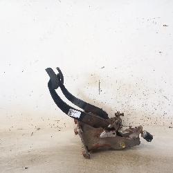 View Auto part Pedal Assembly Toyota Hilux 1995