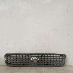 View Auto part Grille Toyota Hiace 2002