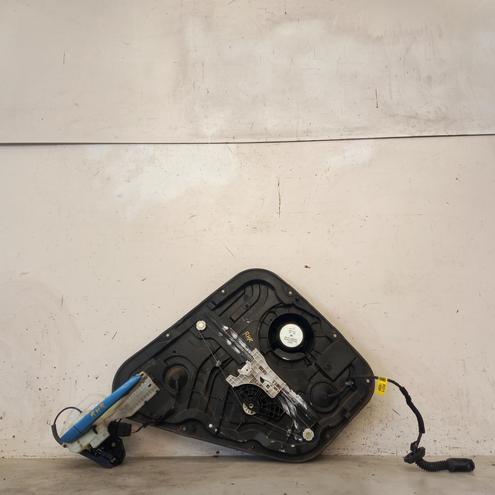 View Auto part Right Rear Wnd Reg/Motor Hyundai Tucson 2017