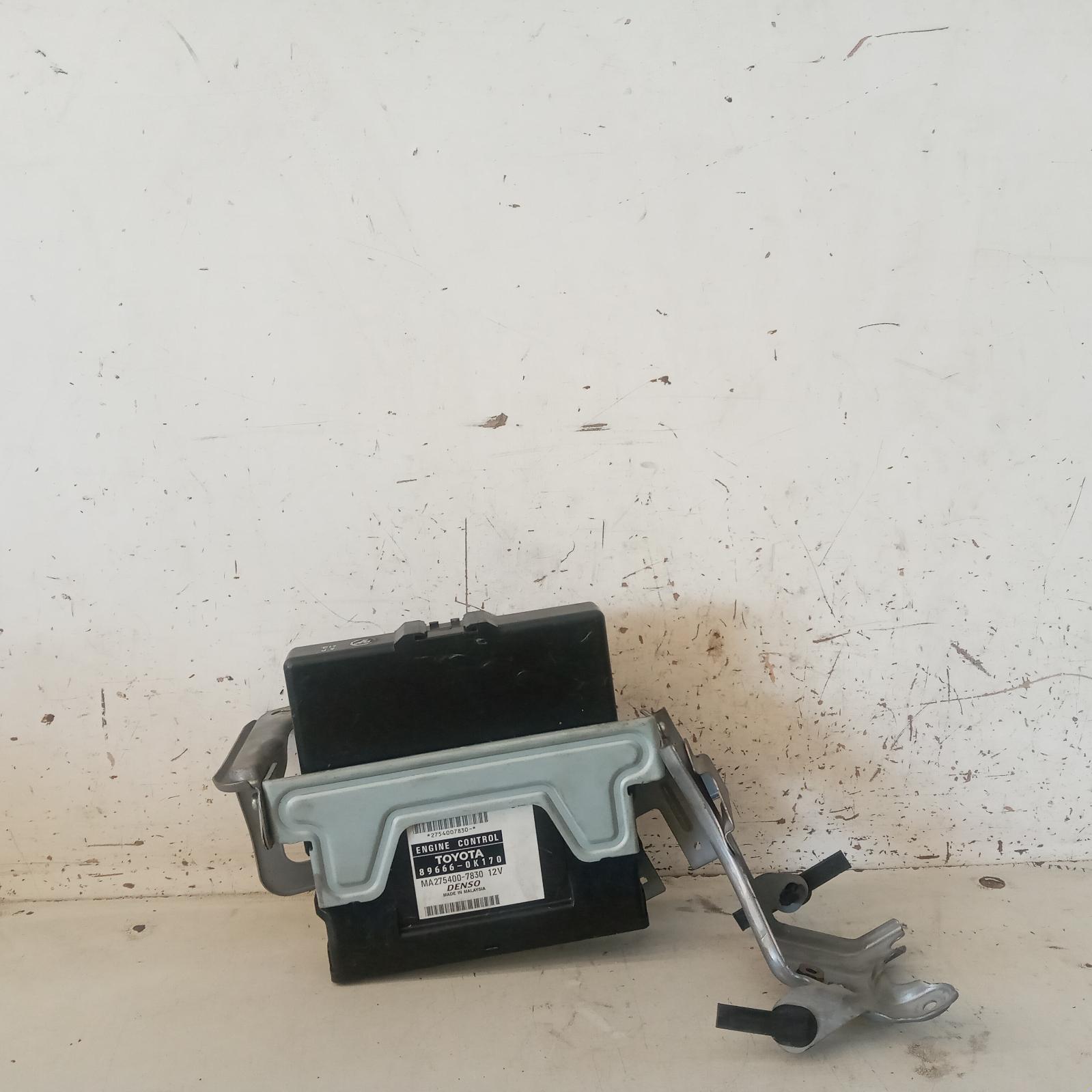 View Auto part Ecu Toyota Hilux 2012