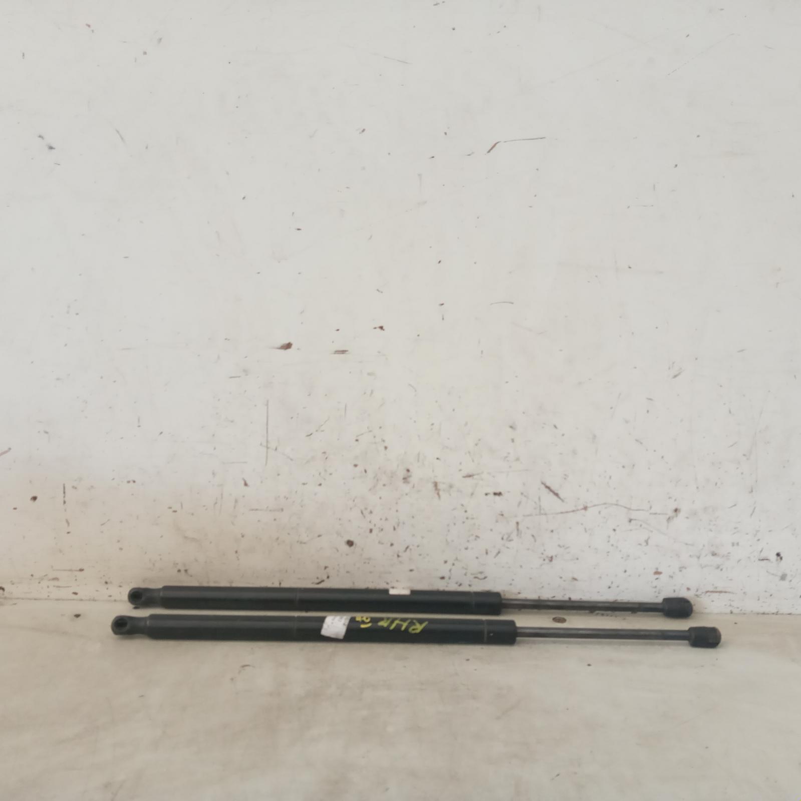 View Auto part Hatch Strut Jeep Cherokee 2012