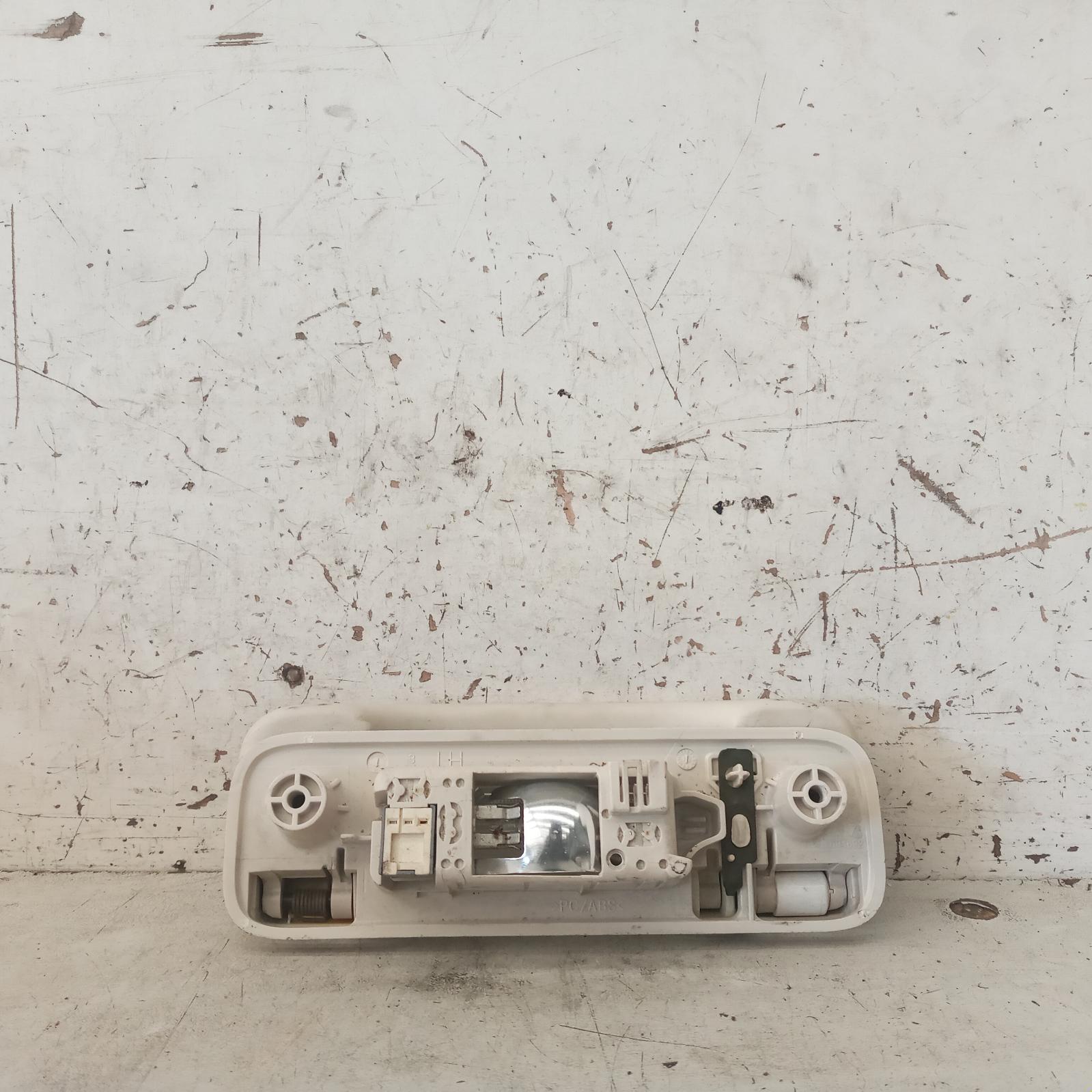 View Auto part Grab Handle Jeep Cherokee 2012