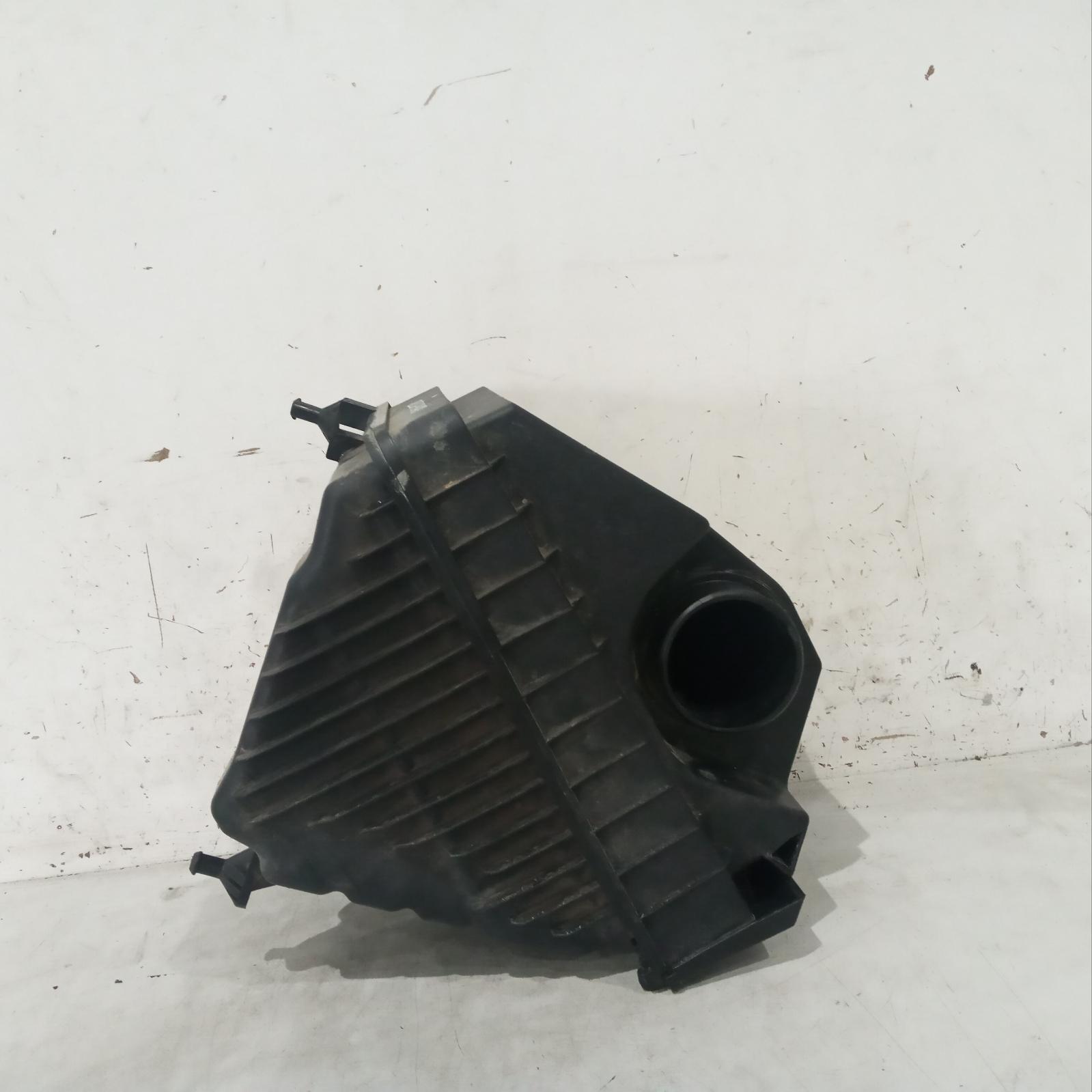 View Auto part Air Cleaner/Box Kia Sportage 2016