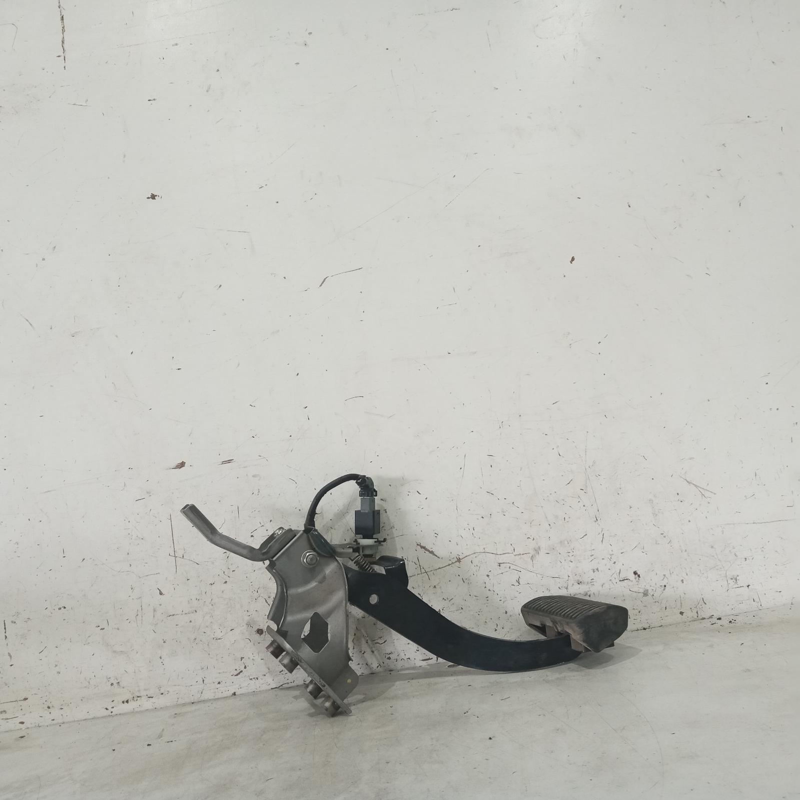 2016 Kia Sportage Pedal Assembly View Auto part Pedal Assembly Kia Sportage 2016