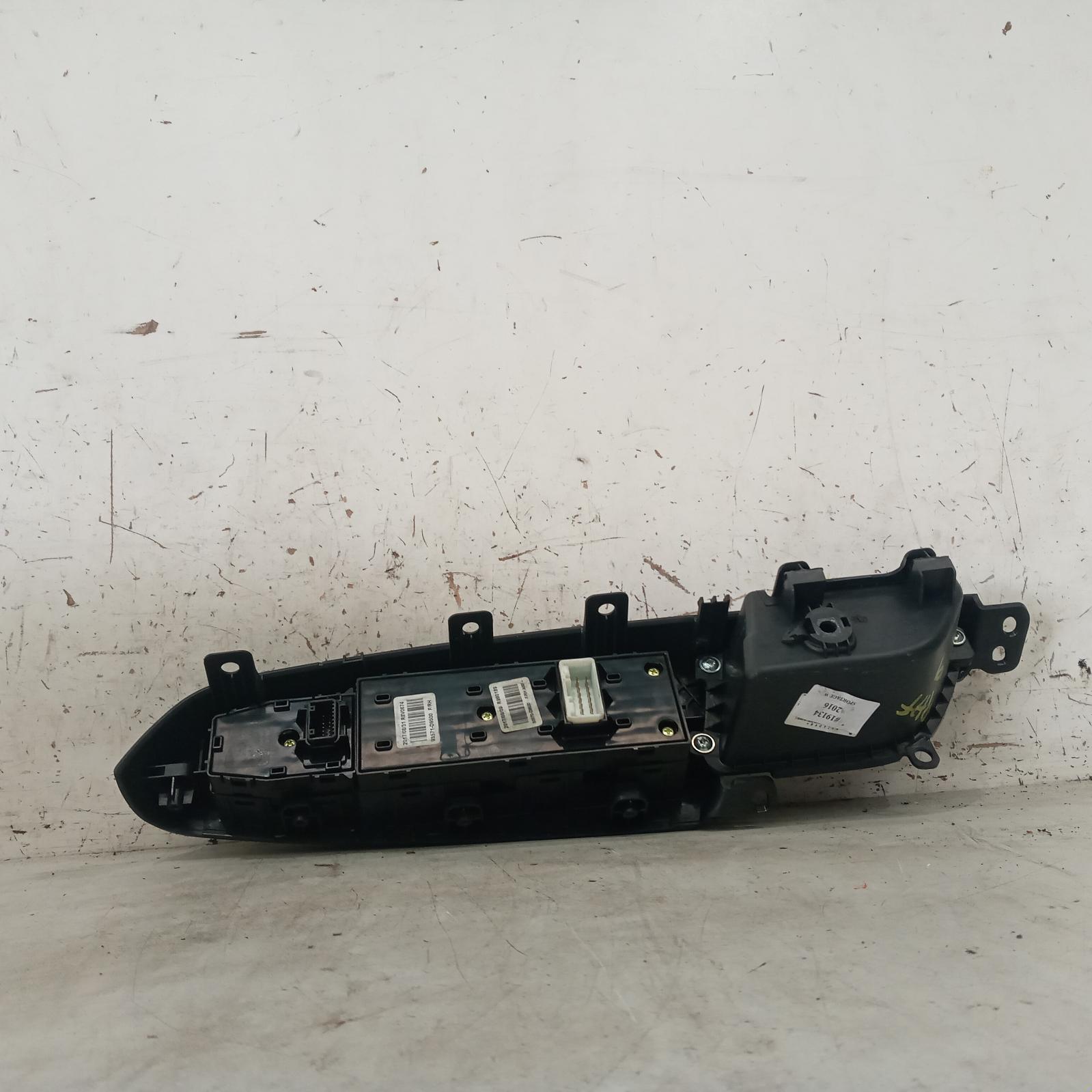 2016 Kia Sportage Pwr Dr Wind Switch View Auto part Pwr Dr Wind Switch Kia Sportage 2016