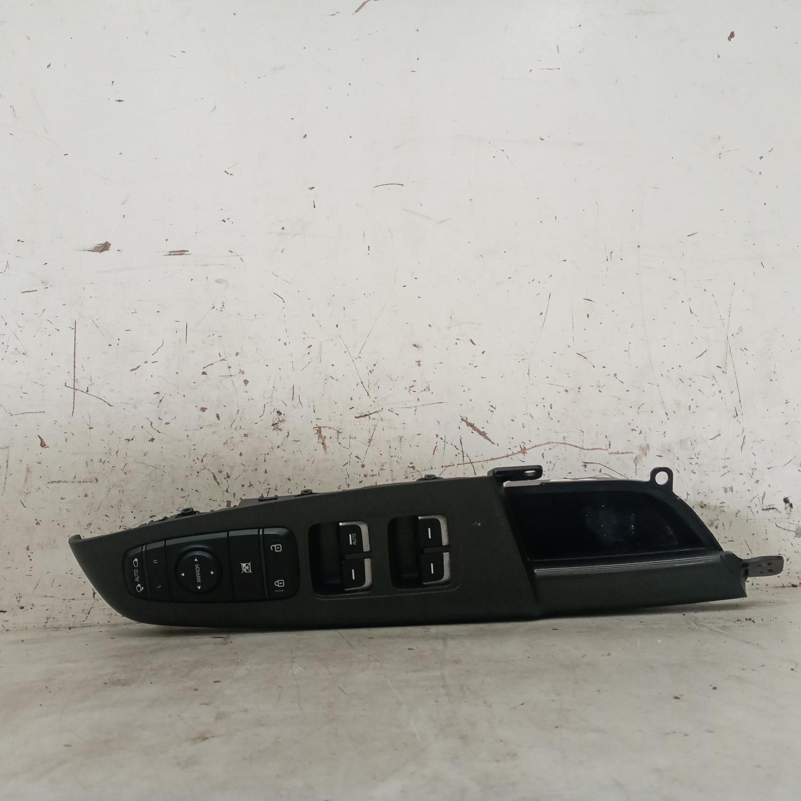 2016 Kia Sportage Pwr Dr Wind Switch View Auto part Pwr Dr Wind Switch Kia Sportage 2016