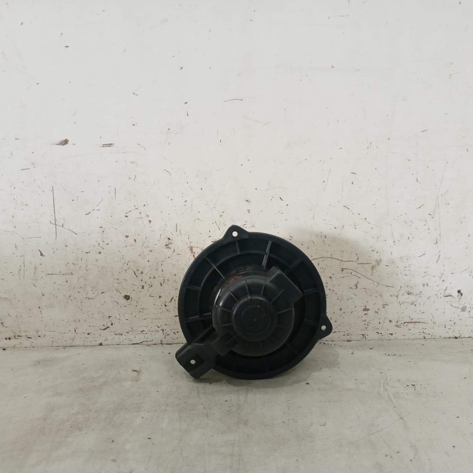 2016 Kia Sportage Heater Fan Motor View Auto part Heater Fan Motor Kia Sportage 2016