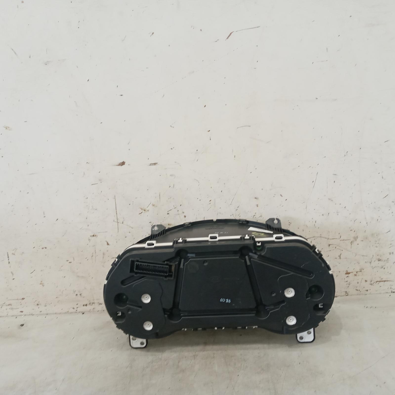 2016 Kia Sportage Instrument Cluster View Auto part Instrument Cluster Kia Sportage 2016