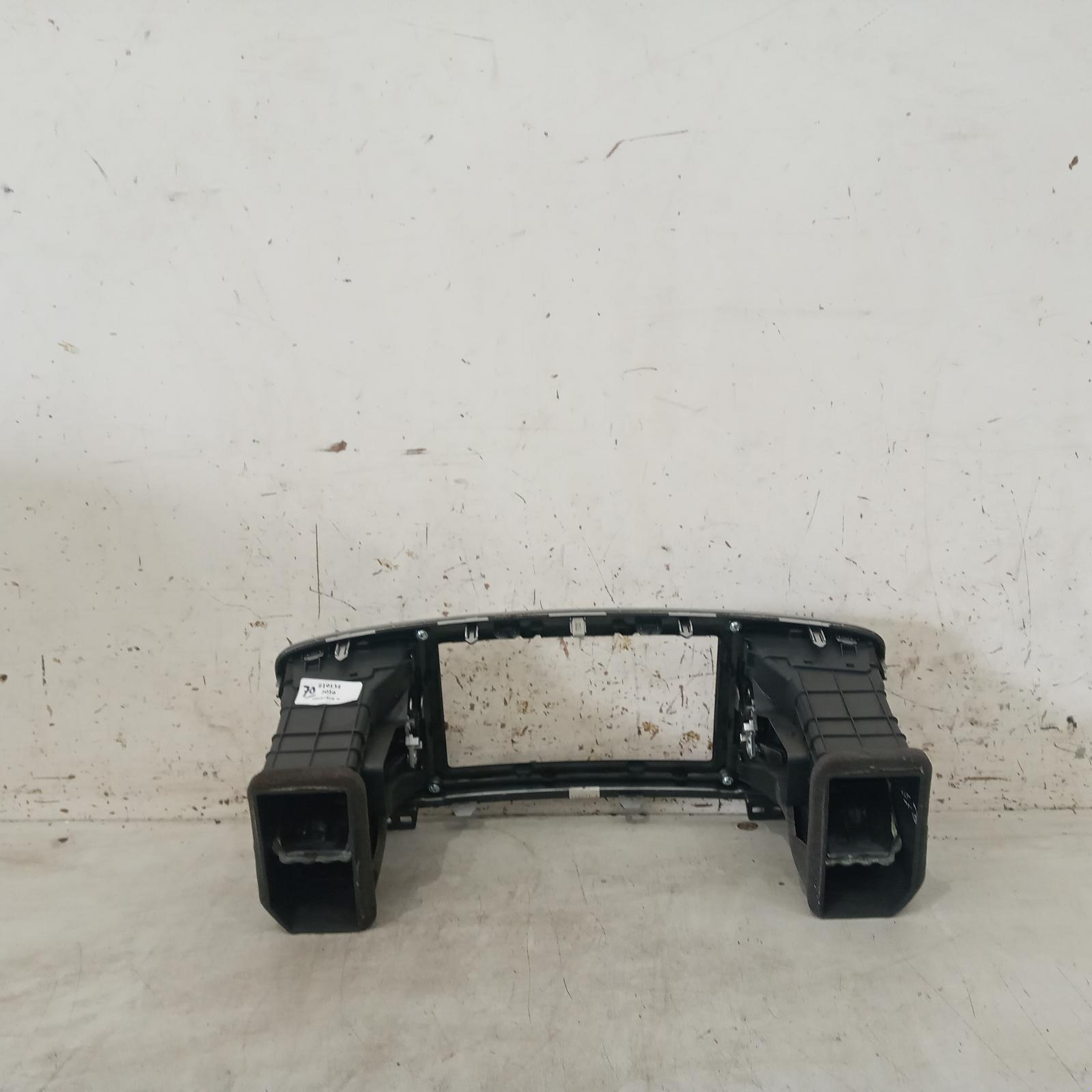View Auto part Misc Kia Sportage 2016