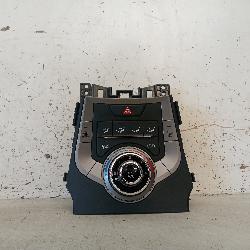 View Auto part Heater/Ac Controls Hyundai Elantra 2013