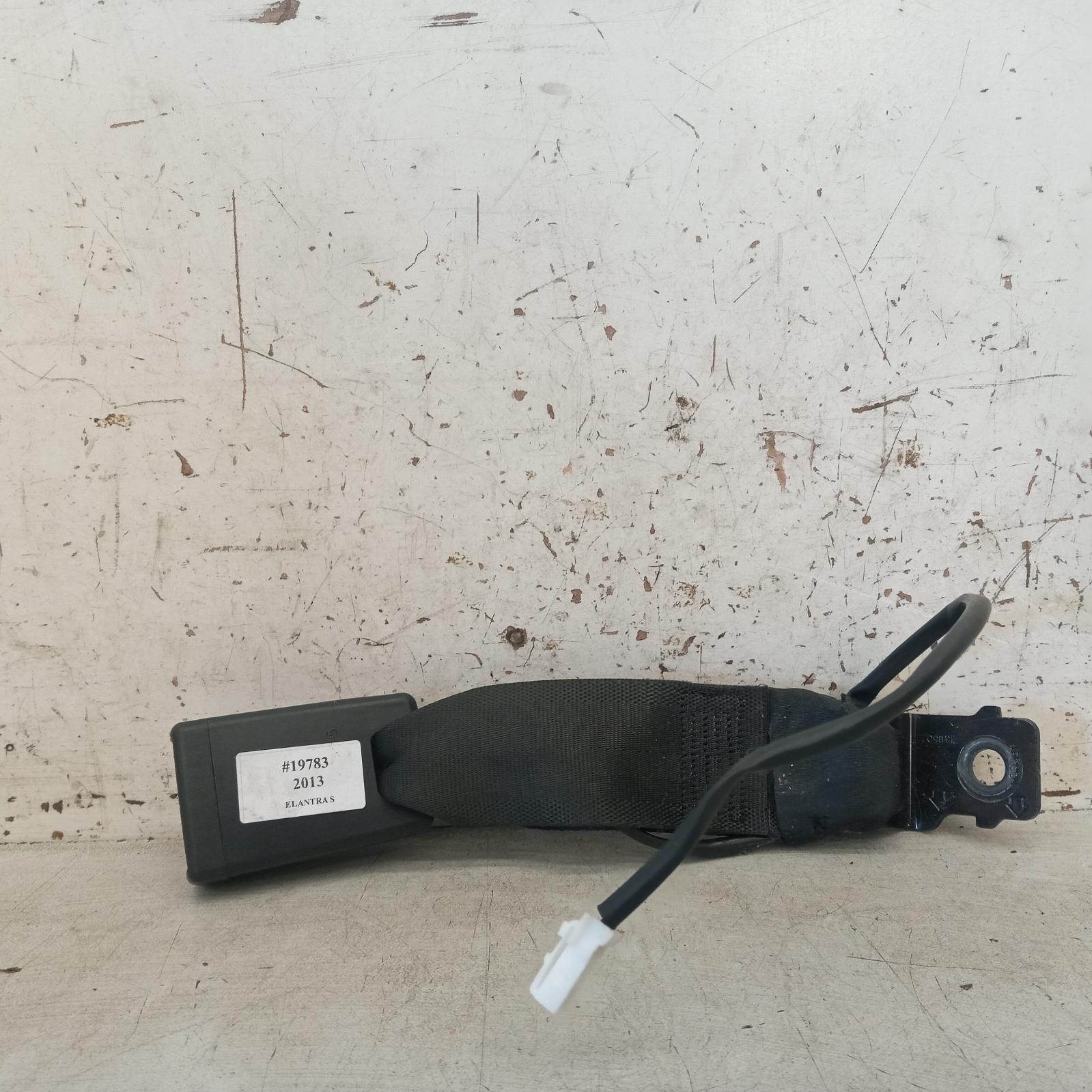 View Auto part Seatbelt/Stalk Hyundai Elantra 2013