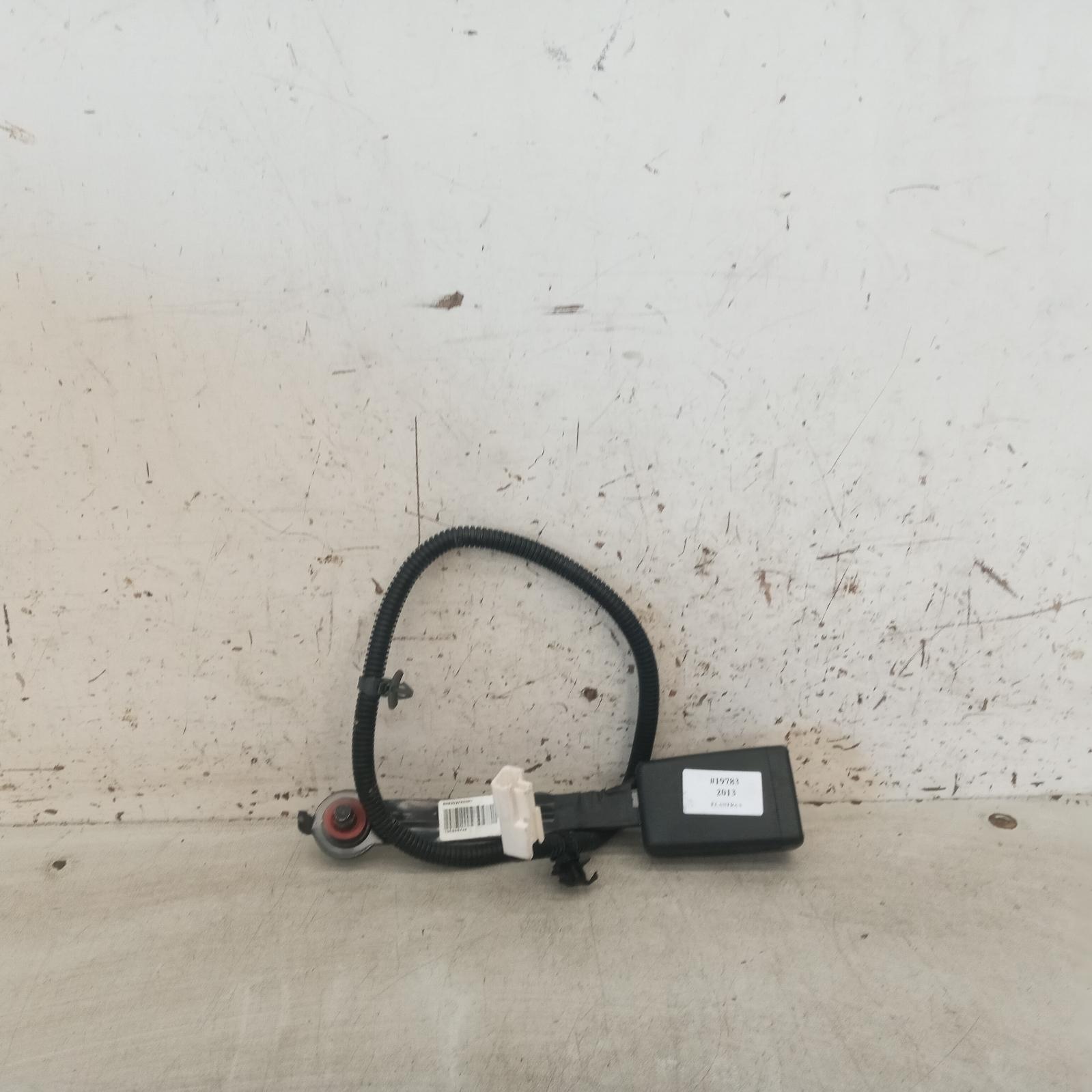 View Auto part Seatbelt/Stalk Hyundai Elantra 2013