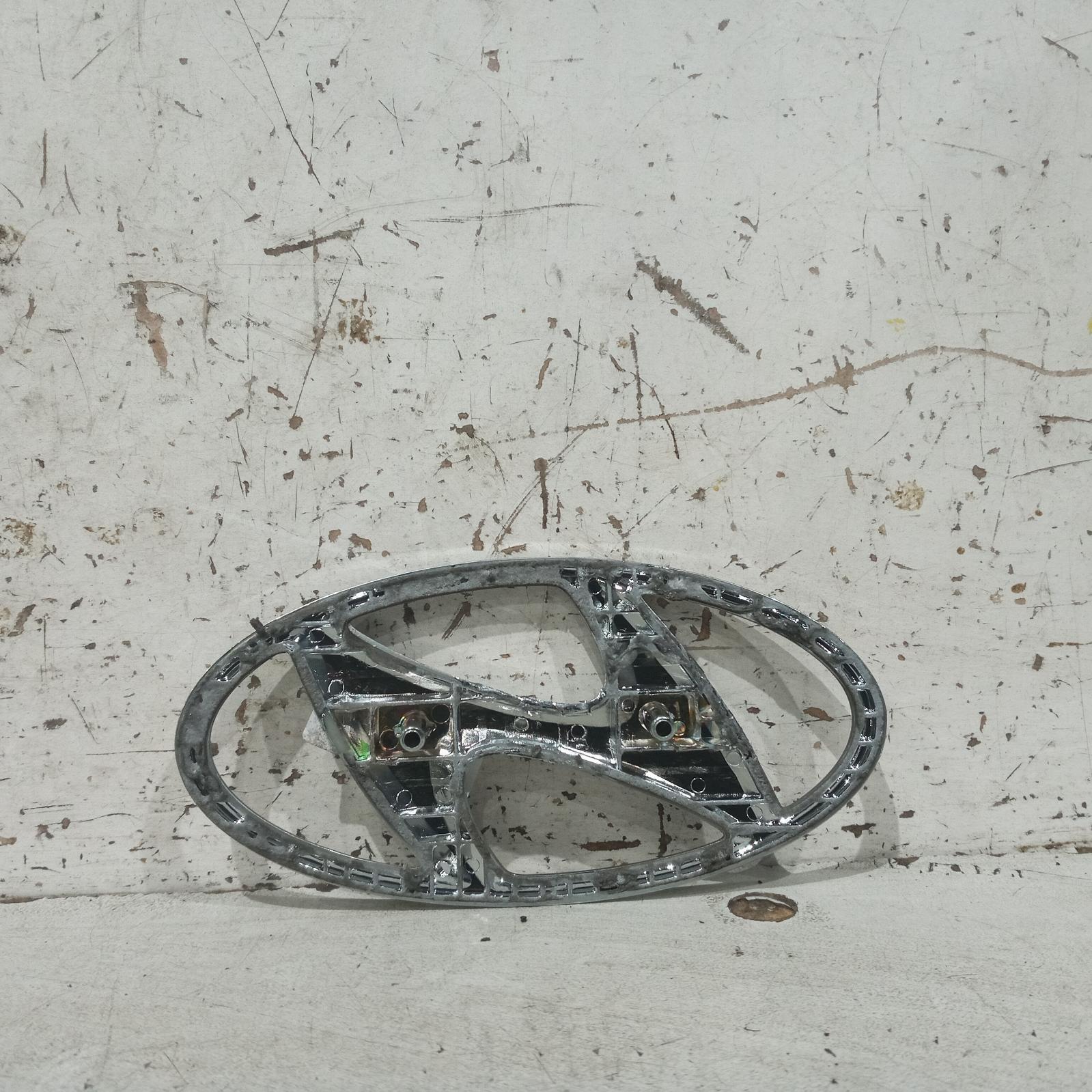 View Auto part Badge Hyundai Elantra 2013