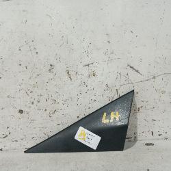 View Auto part Body/Door Mould Hyundai Elantra 2013