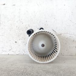 View Auto part Heater Fan Motor Hyundai Santa Fe 2014