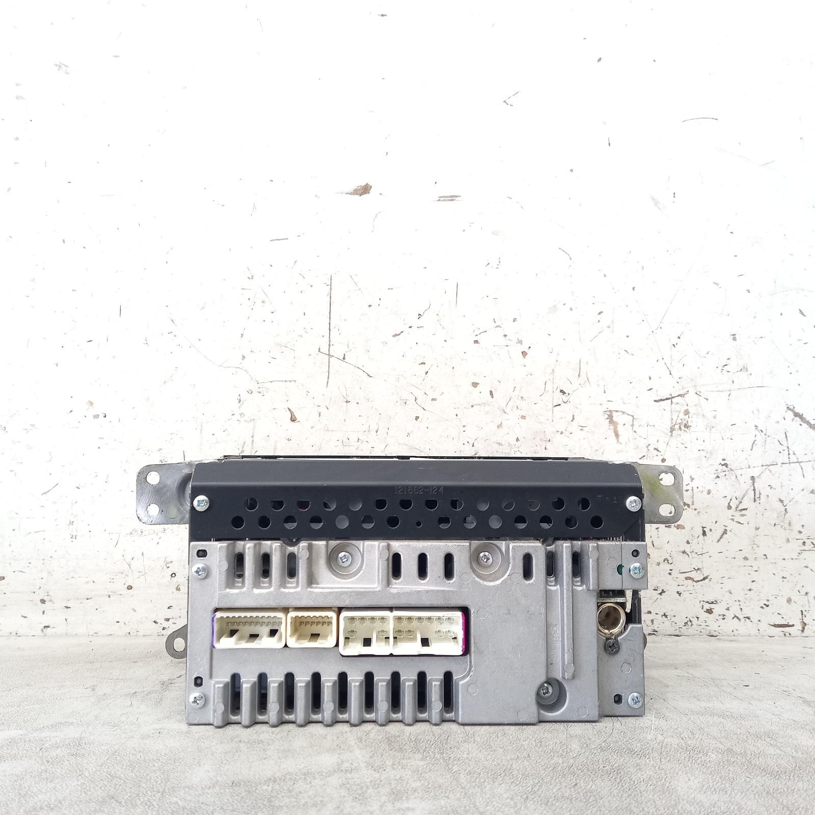 View Auto part Radio/Cd/Dvd/Sat/Tv Toyota Hilux 2008