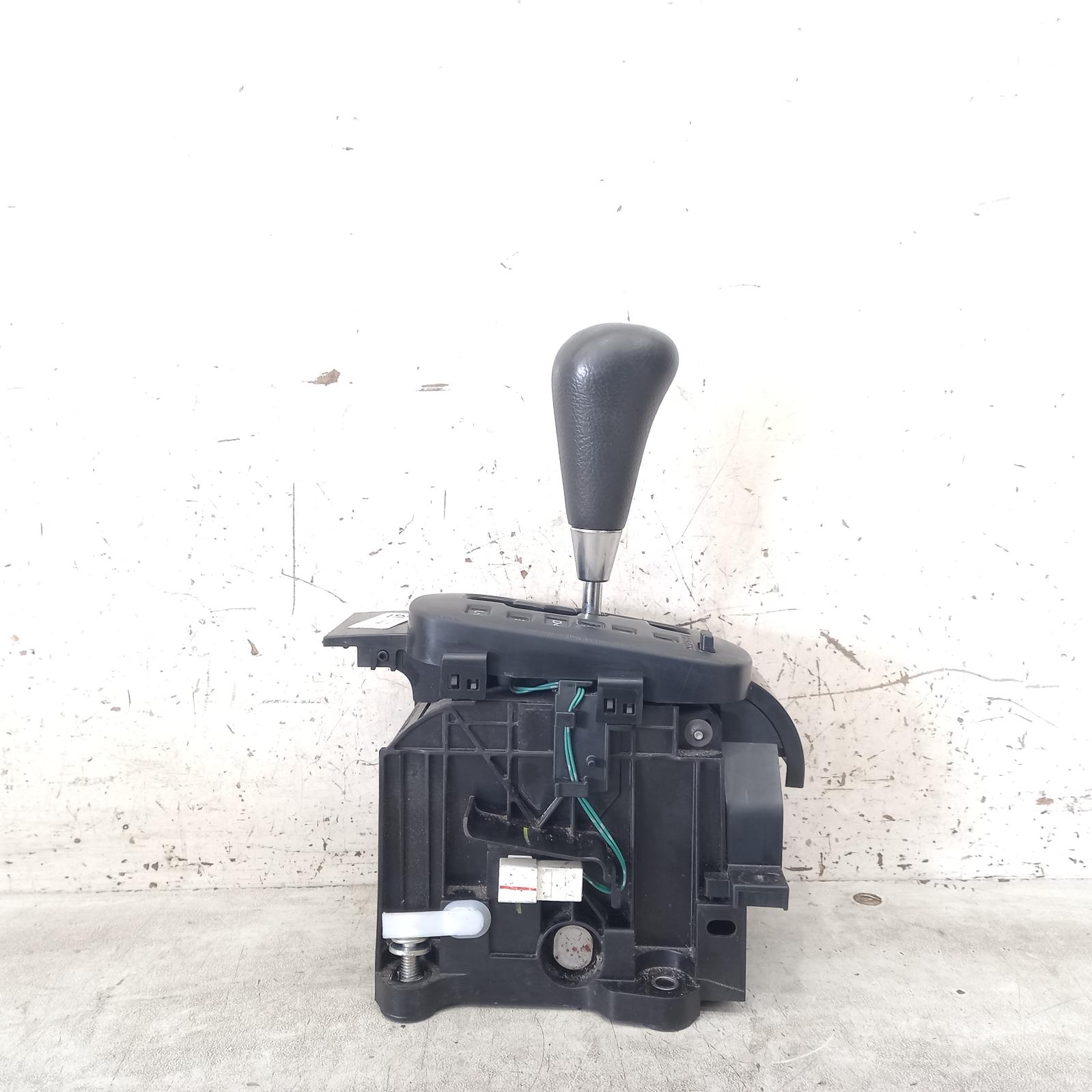 View Auto part Gear Stick/Shifter Toyota Hilux 2008