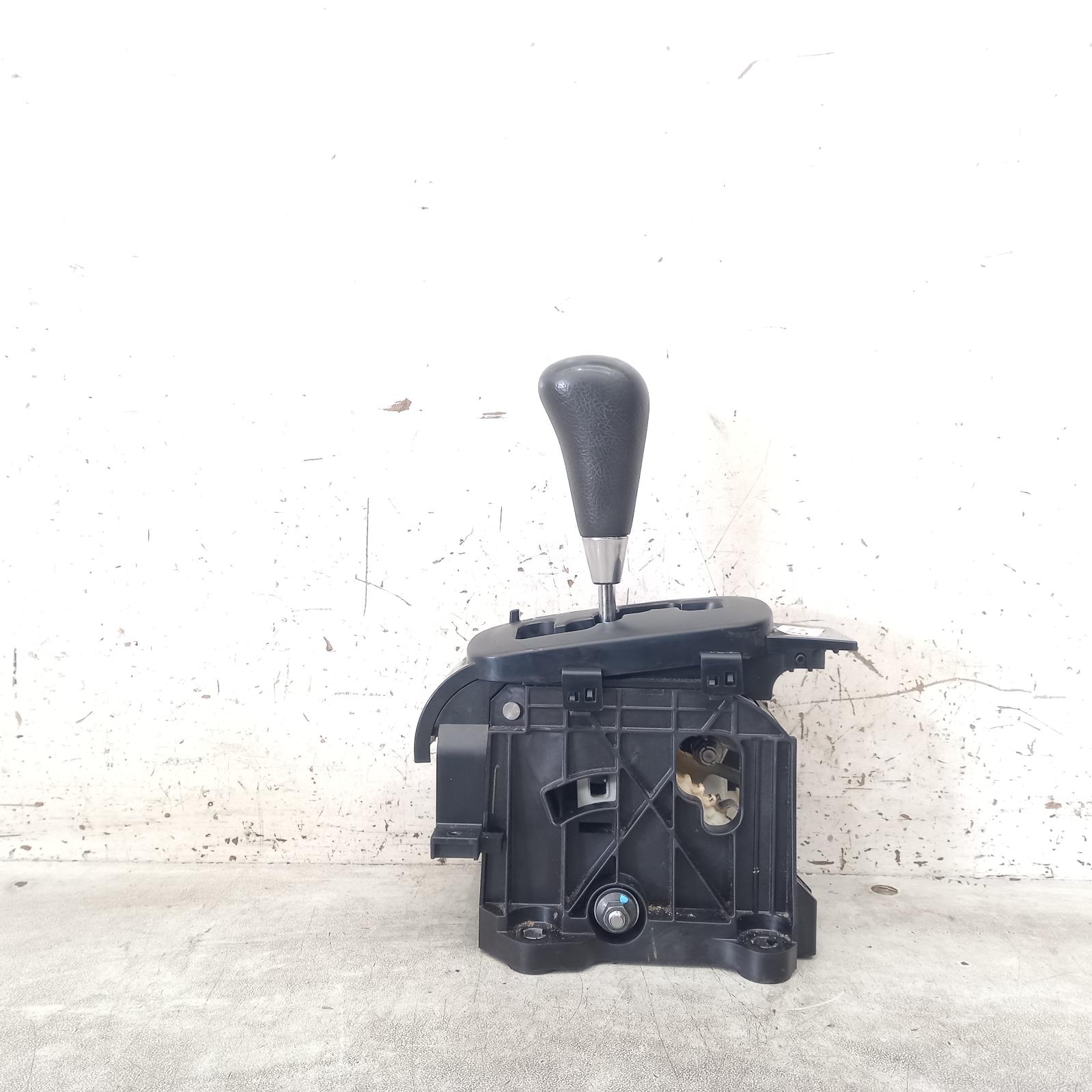 View Auto part Gear Stick/Shifter Toyota Hilux 2008