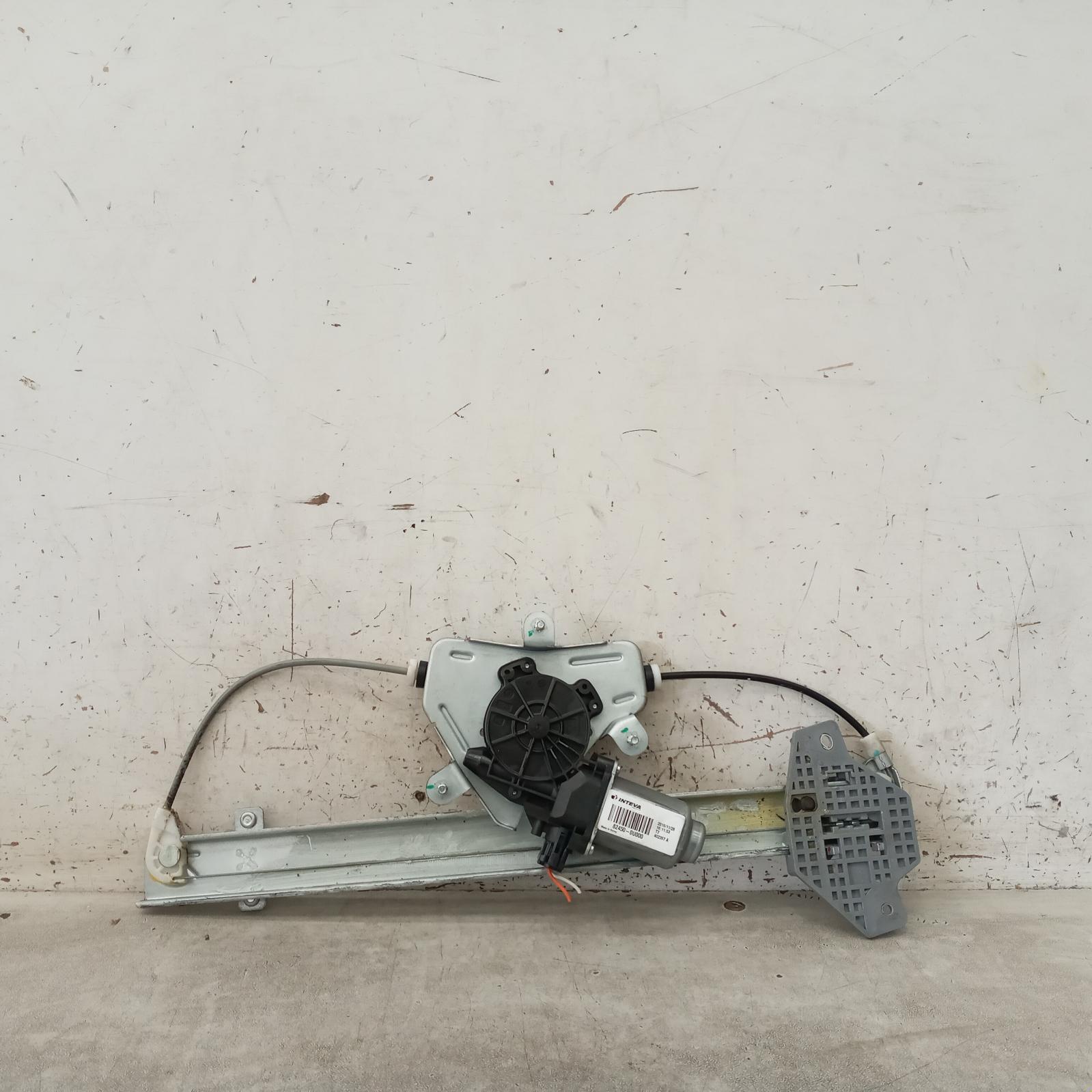 2016 Hyundai Accent Left Front Window Reg/Motor View Auto part Left Front Window Reg/Motor Hyundai Accent 2016
