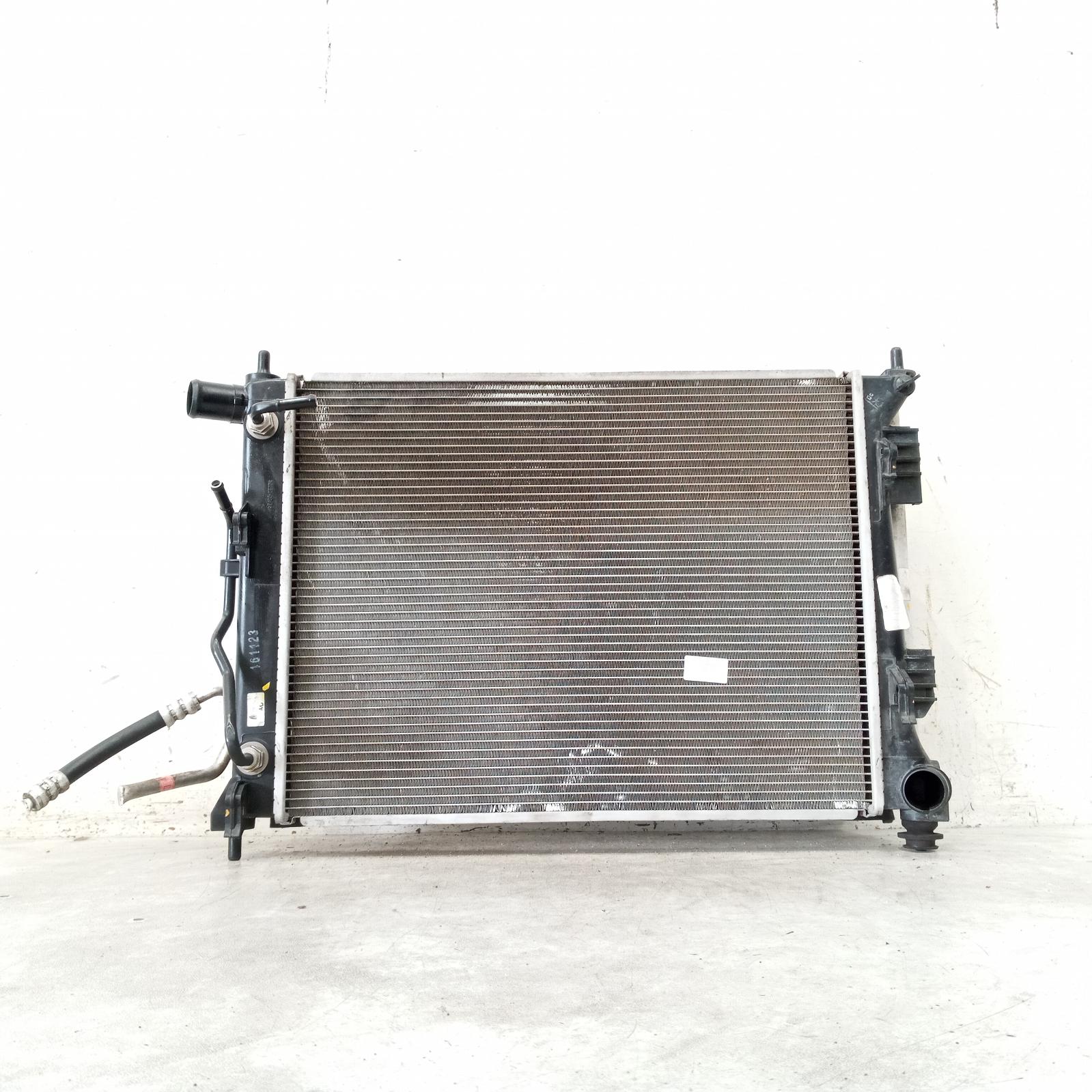 View Auto part Radiator Hyundai Accent 2016