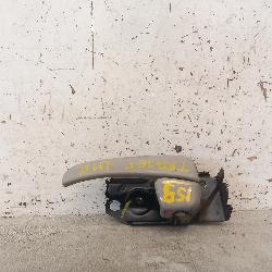 View Auto part Door Handle Hyundai Trajet 2004