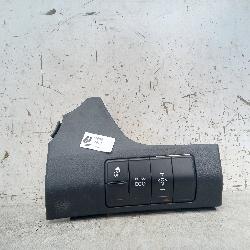 View Auto part Misc Switch/Relay Hyundai I30 2014