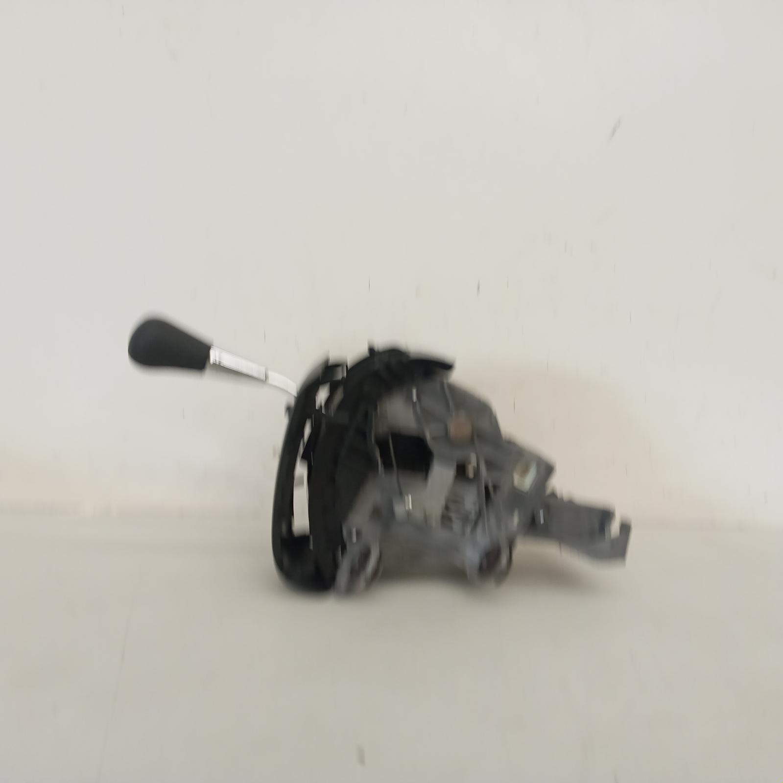 View Auto part Gear Stick/Shifter Toyota Hiace 2007