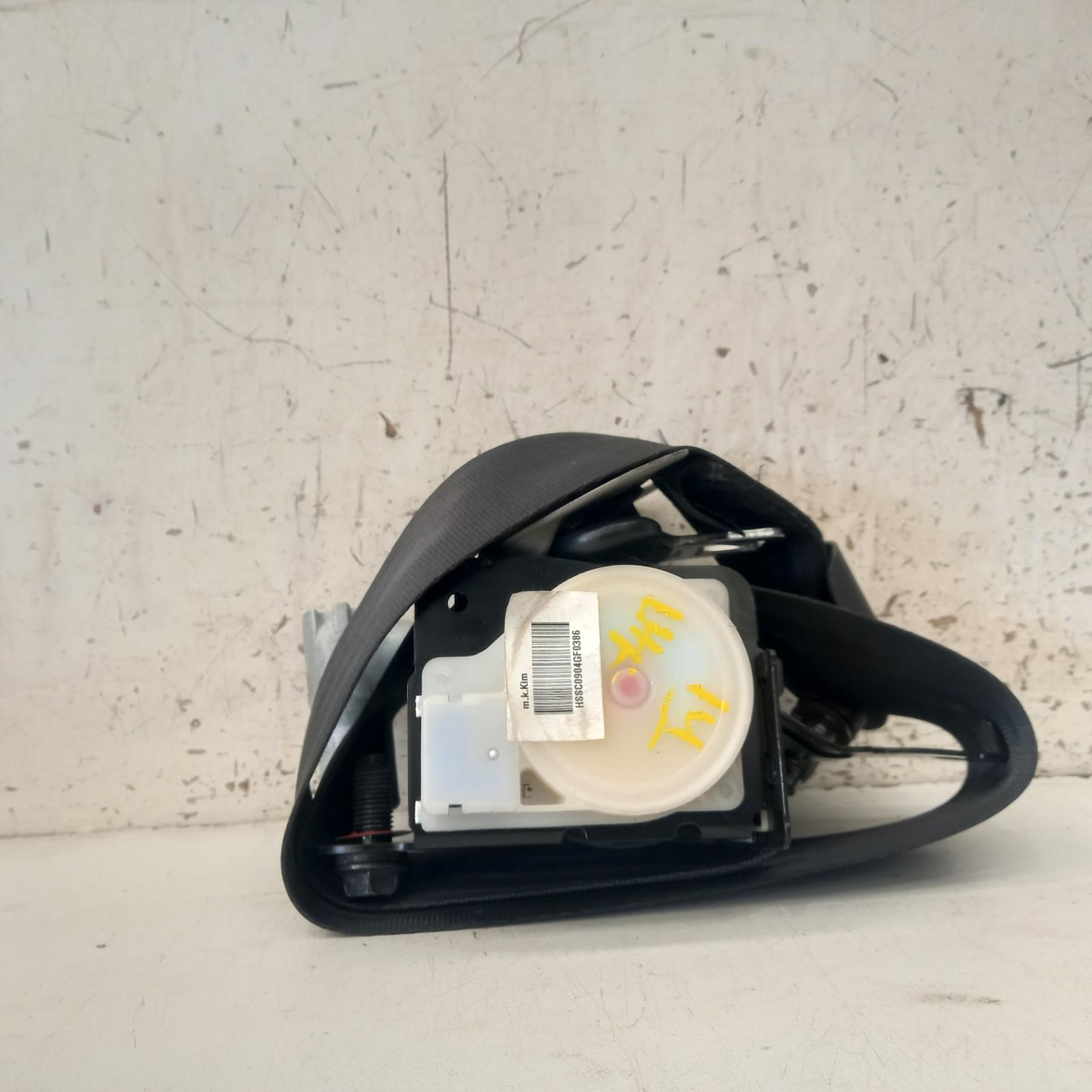 View Auto part Seatbelt/Stalk Hyundai Accent 2012