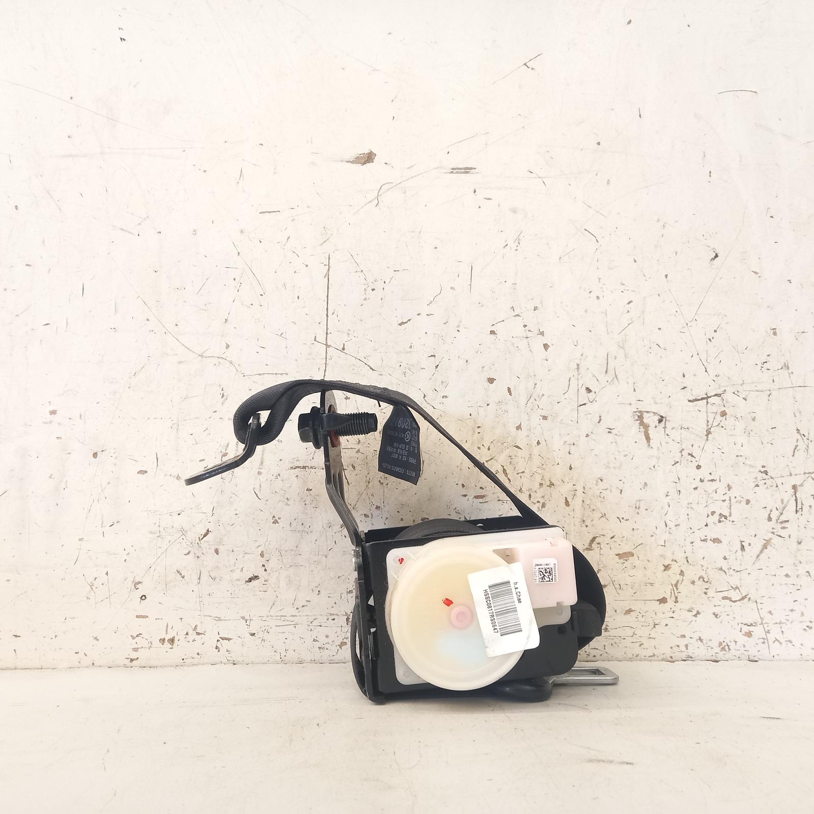 View Auto part Seatbelt/Stalk Hyundai Accent 2012