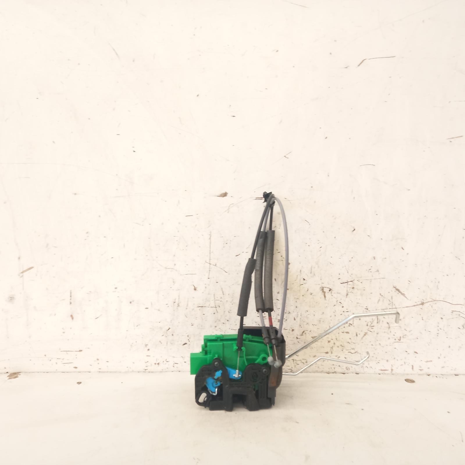 View Auto part Door/Boot/Gate Lock Hyundai Accent 2012