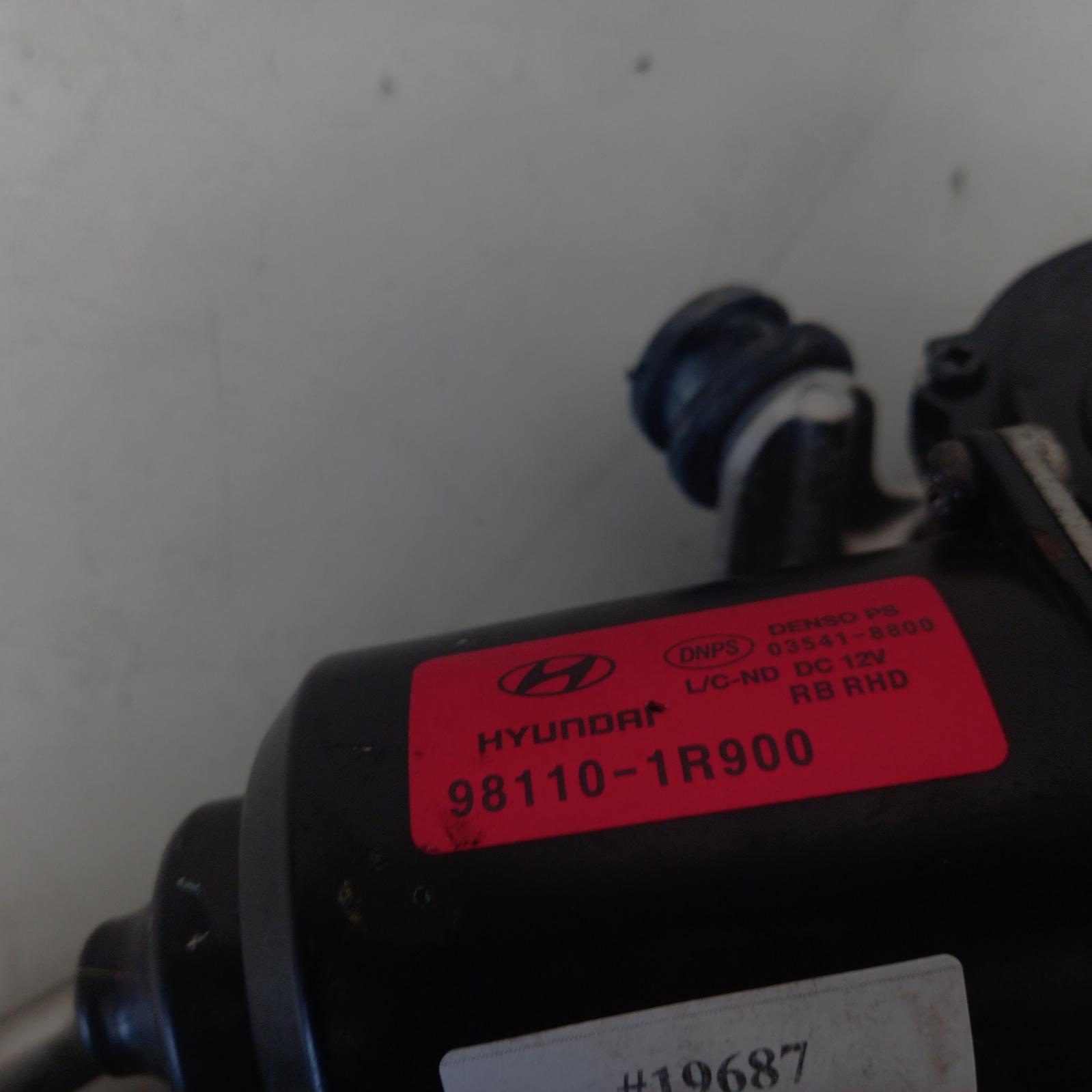View Auto part Wiper Motor Hyundai Accent 2012