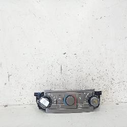 View Auto part Heater/Ac Controls Toyota Kluger 2012