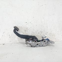 View Auto part Pedal Assembly Toyota Kluger 2012