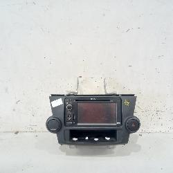 View Auto part Radio/Cd/Dvd/Sat/Tv Toyota Kluger 2012