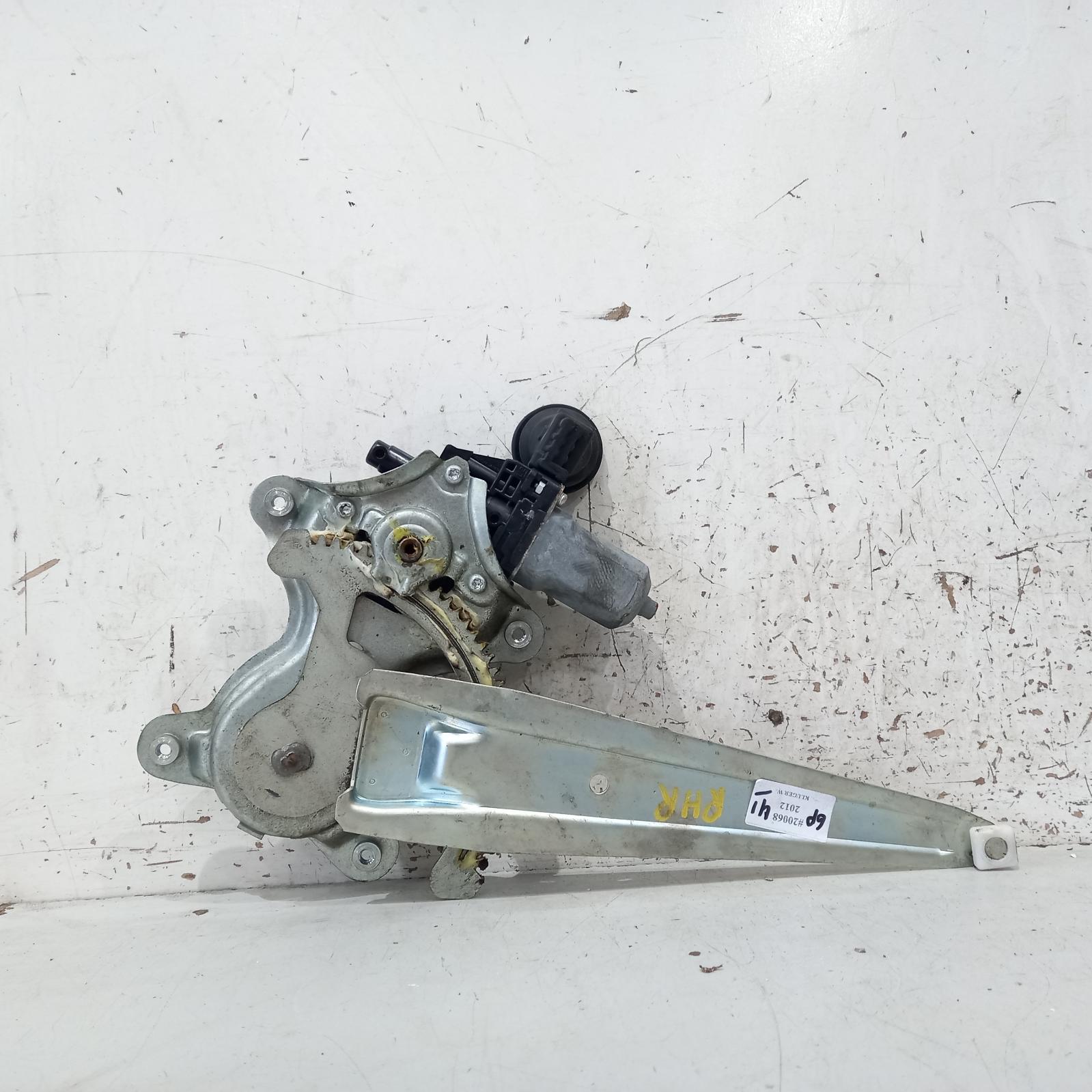 View Auto part Right Rear Wnd Reg/Motor Toyota Kluger 2012