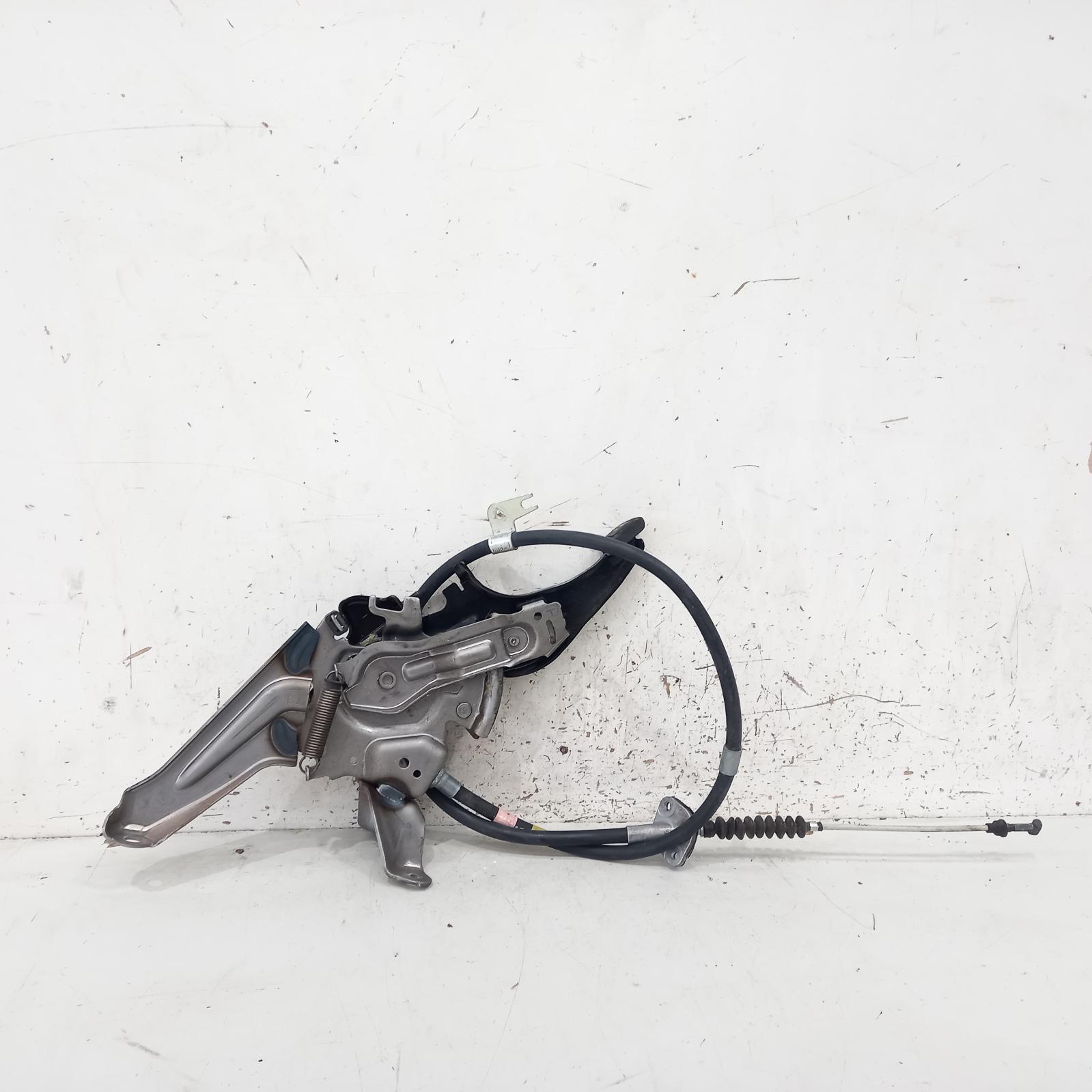 View Auto part Handbrake Lever Toyota Kluger 2012