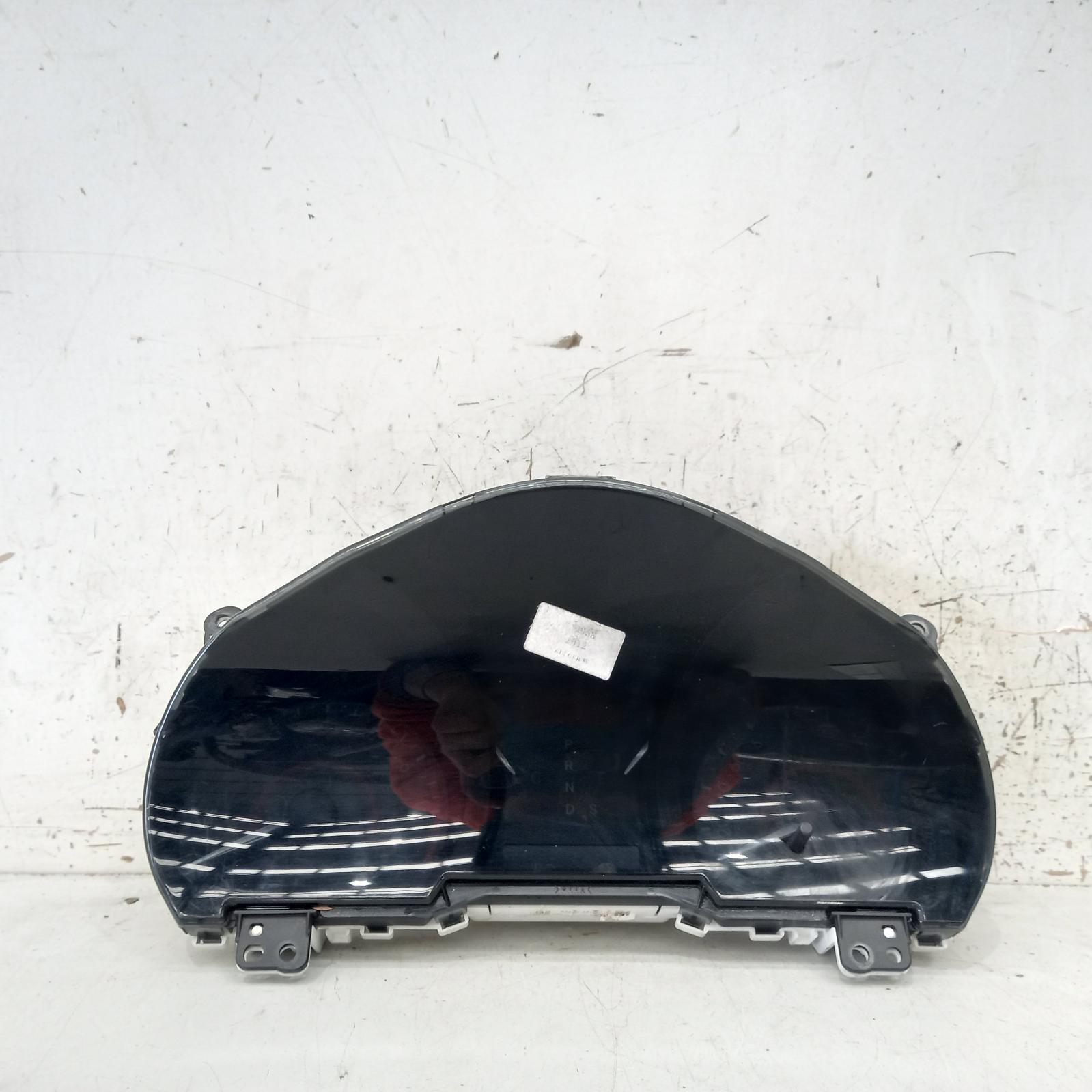 View Auto part Instrument Cluster Toyota Kluger 2012