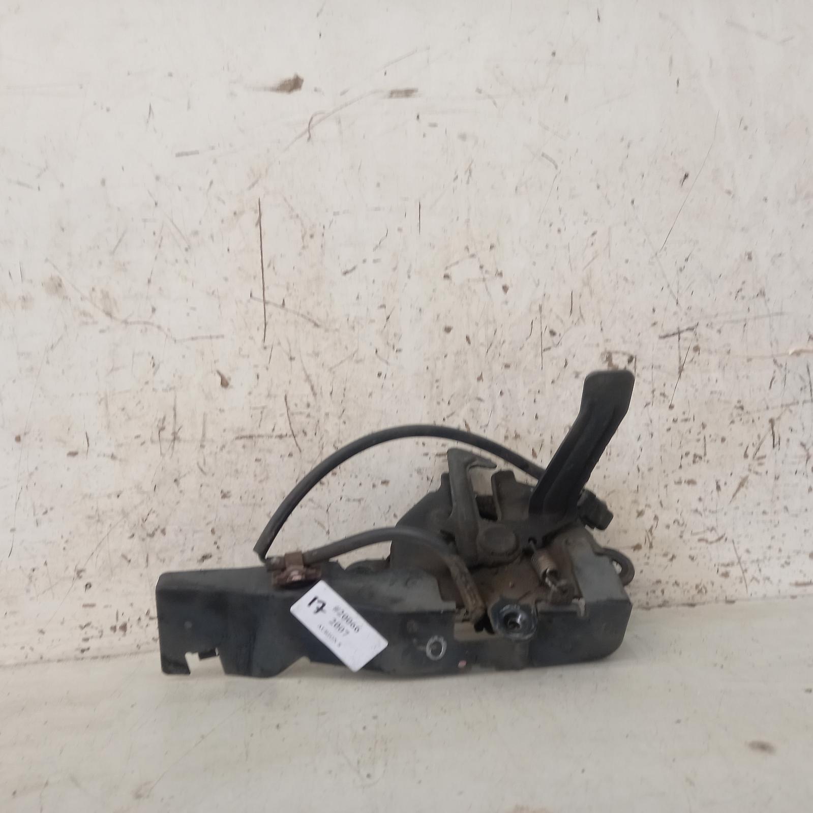 View Auto part Bonnet Lock/Support Toyota Aurion 2007