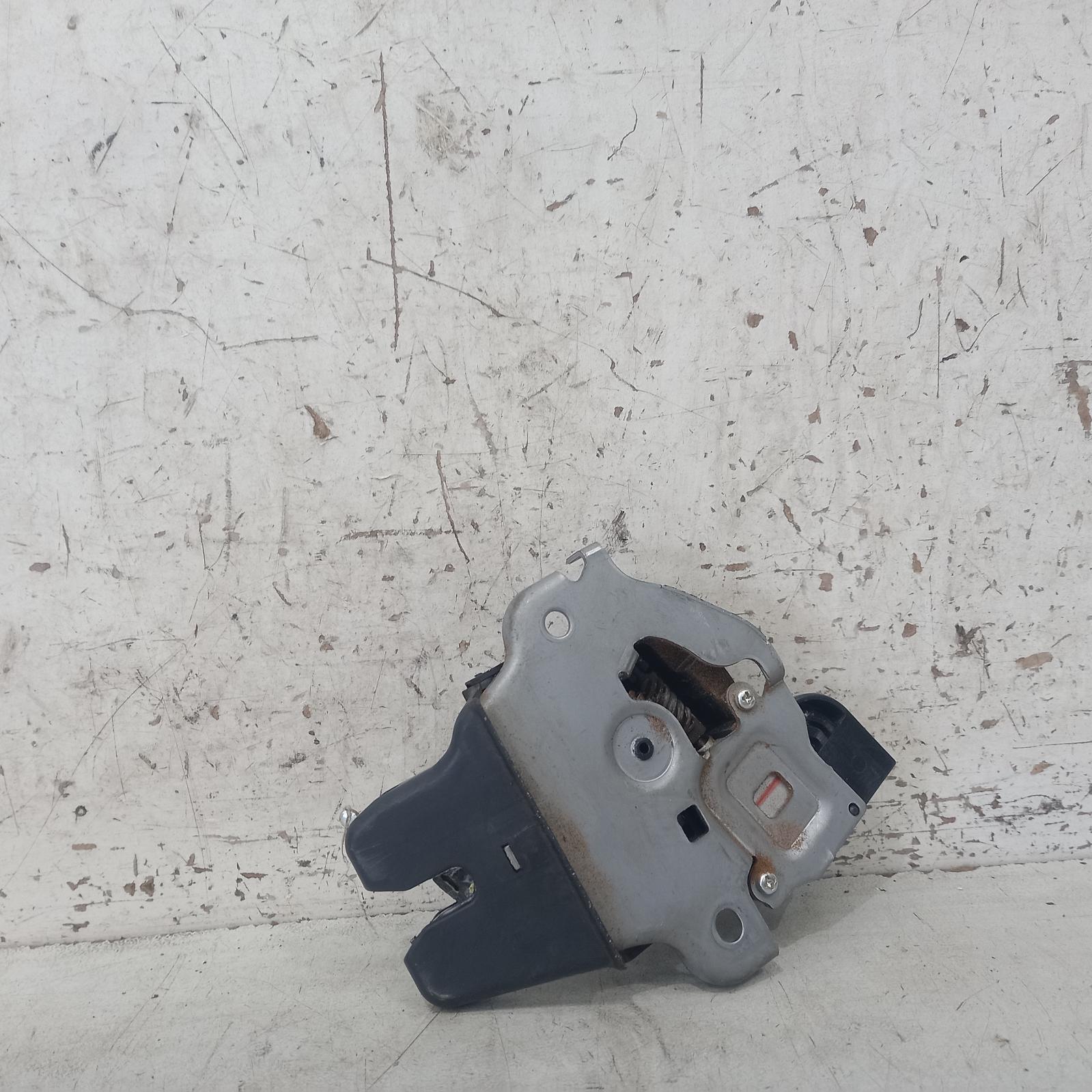 View Auto part Door/Boot/Gate Lock Mitsubishi Lancer 2010