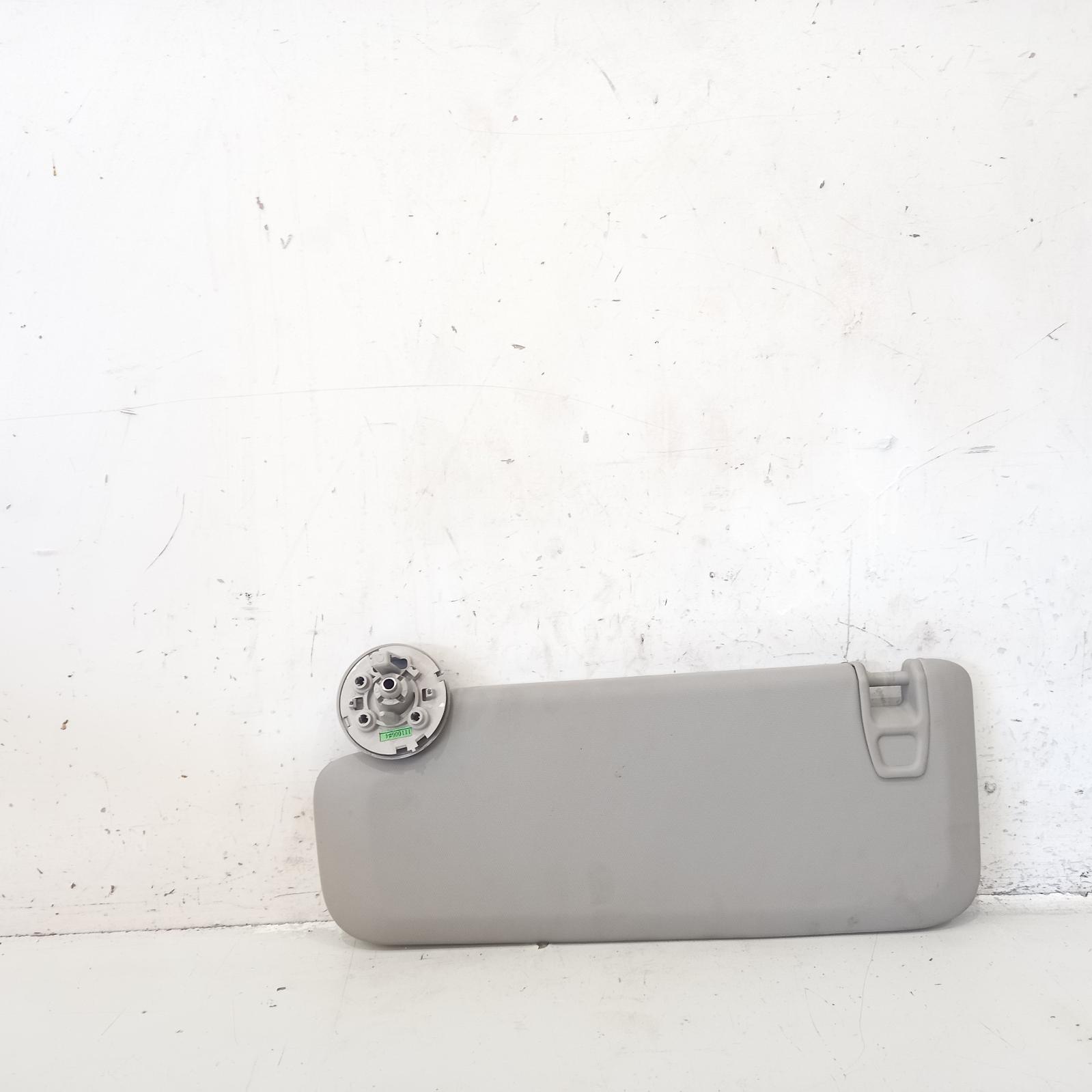 View Auto part Sunvisor Holden Cruze 2012