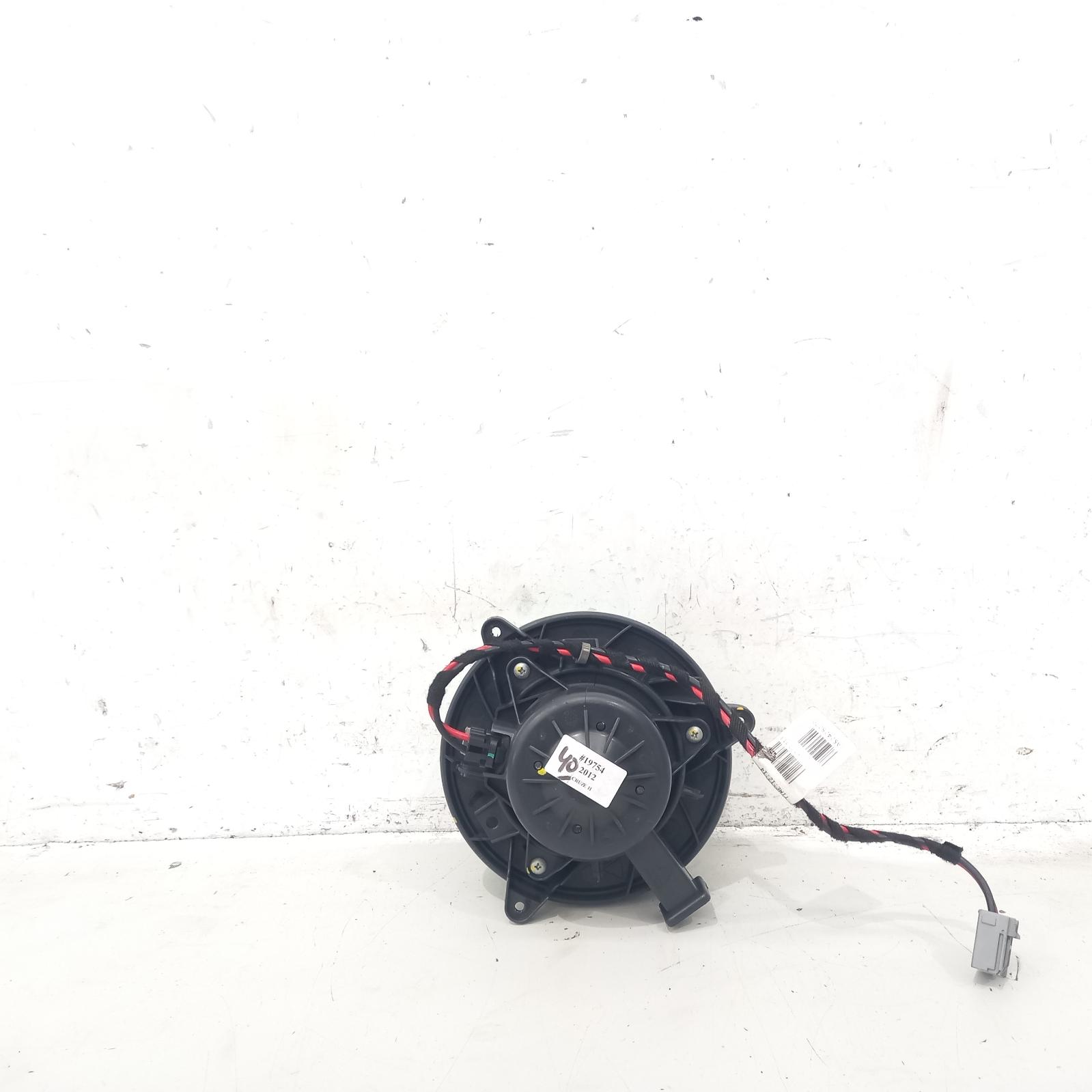 View Auto part Heater Fan Motor Holden Cruze 2012