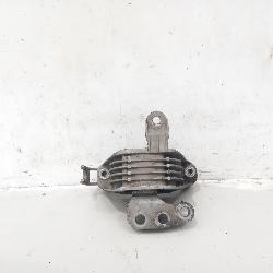 View Auto part Mount Holden Cruze 2012