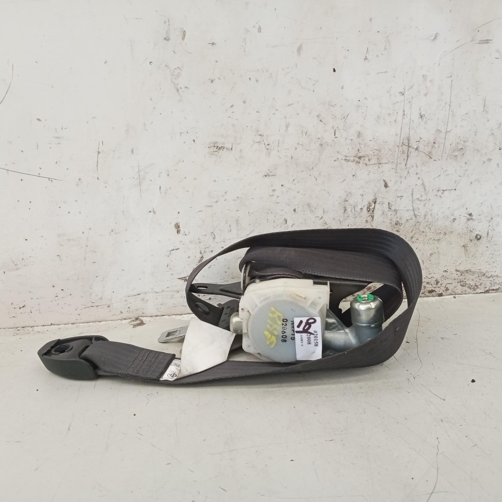 View Auto part Seatbelt/Stalk Toyota Camry 2008