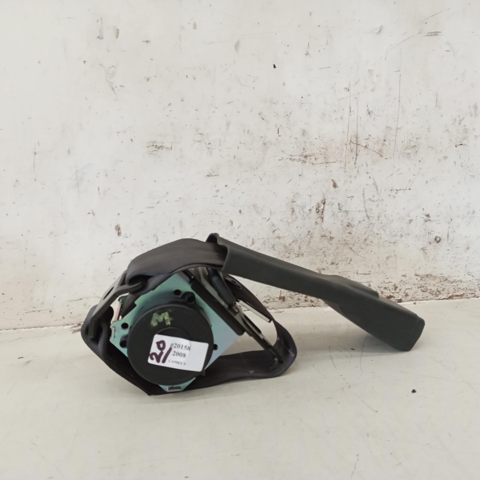 View Auto part Seatbelt/Stalk Toyota Camry 2008