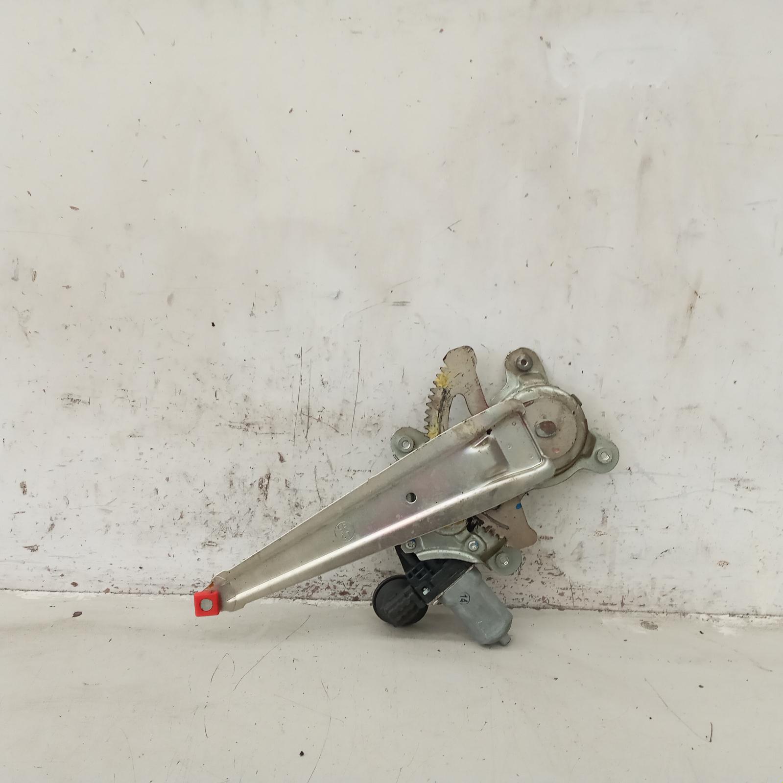 View Auto part Left Rear Wnd Reg/Motor Toyota Camry 2008