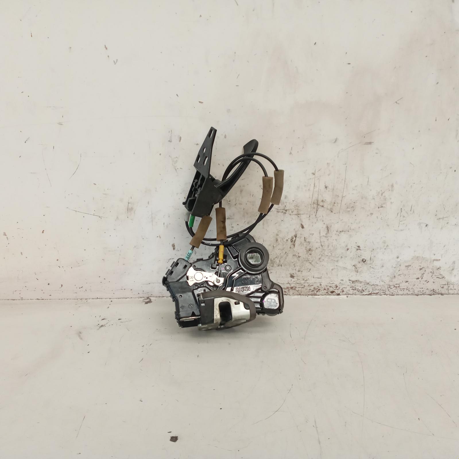 View Auto part Door/Boot/Gate Lock Toyota Camry 2008