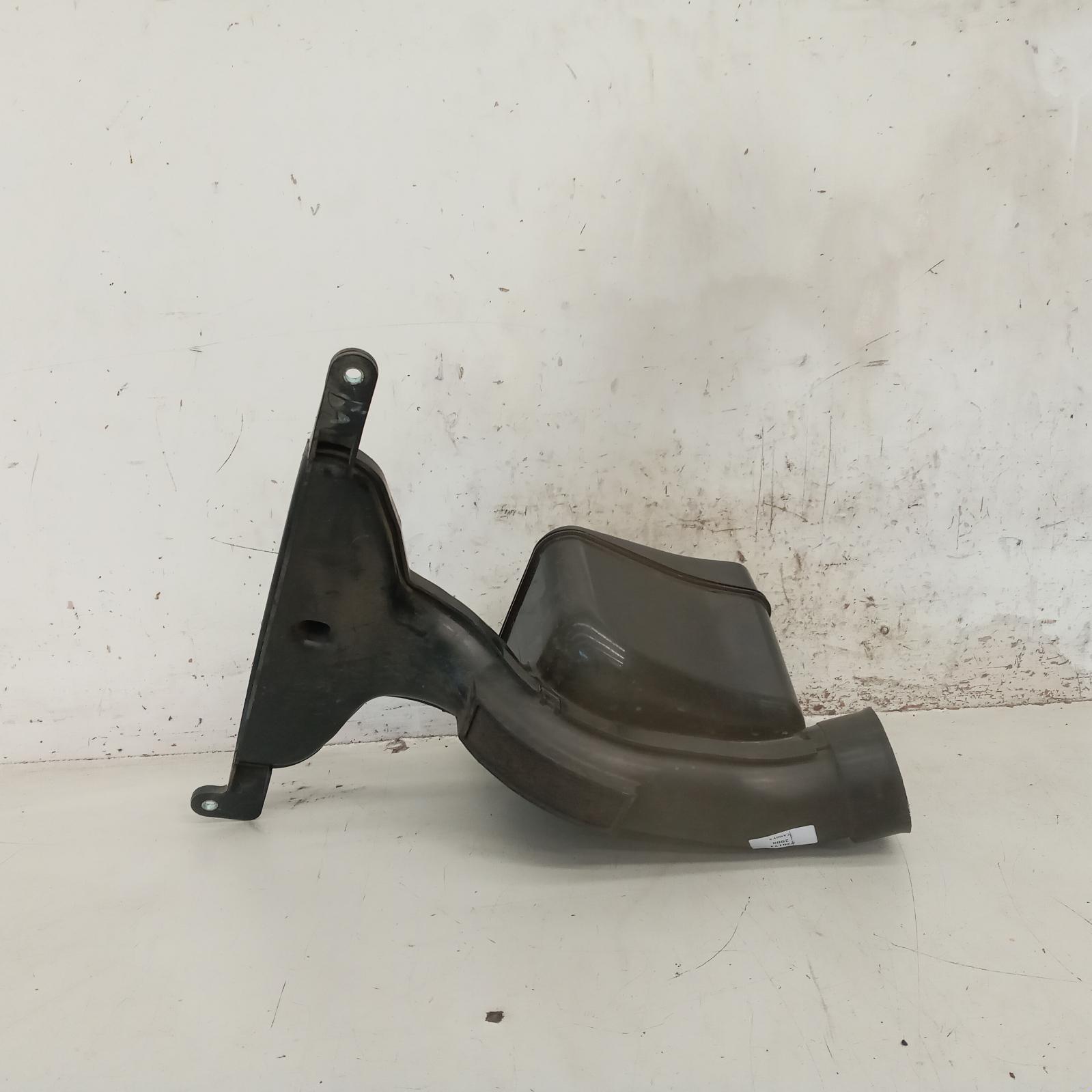 View Auto part Air Cleaner Duct/Hos Toyota Camry 2008