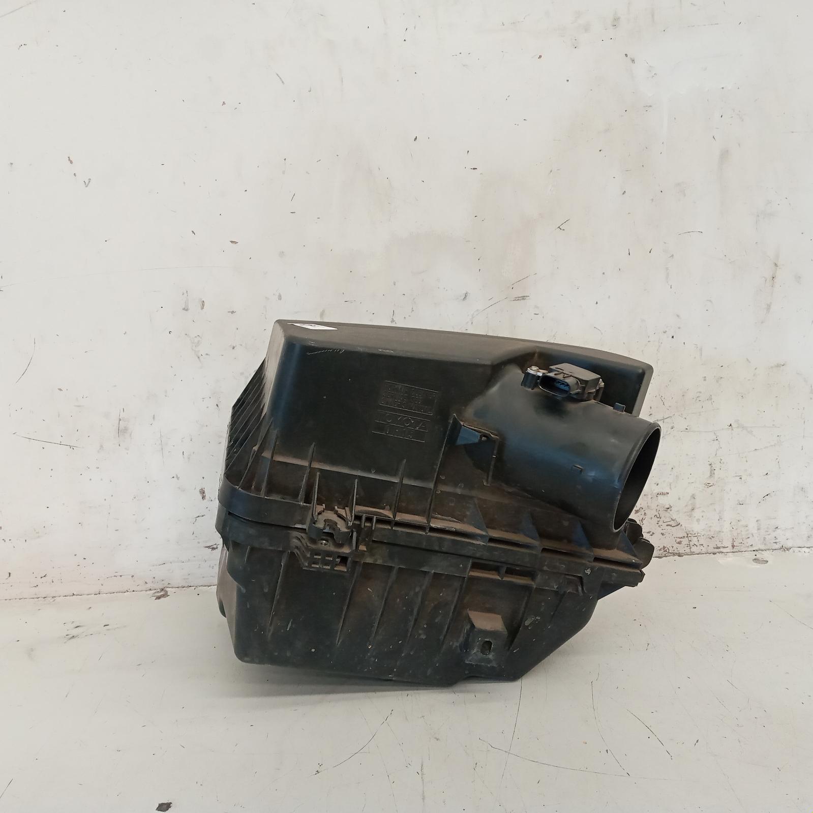 View Auto part Air Cleaner/Box Toyota Camry 2008