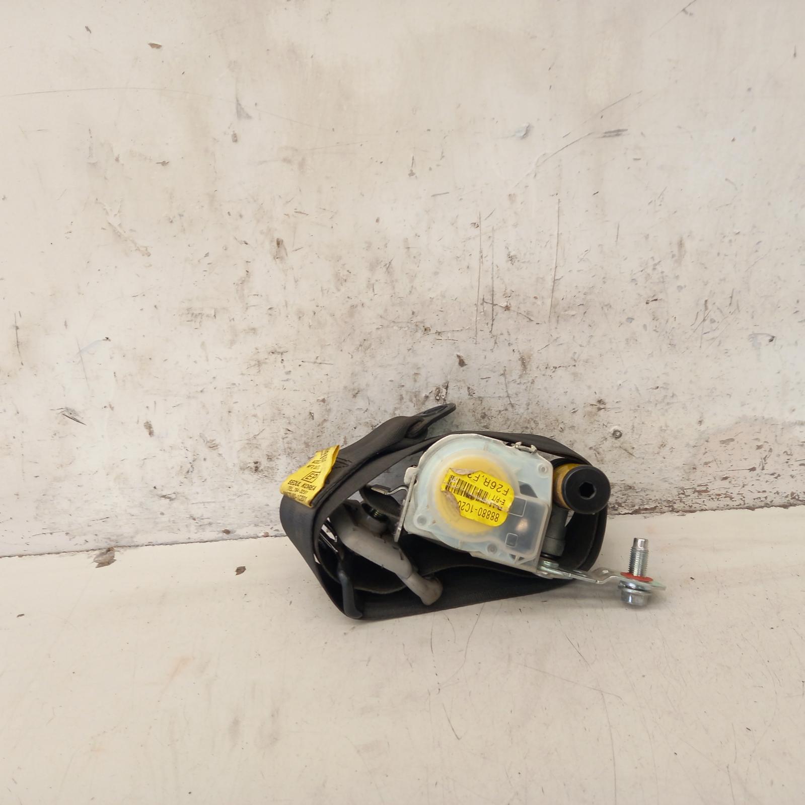 View Auto part Seatbelt/Stalk Hyundai Getz 2010
