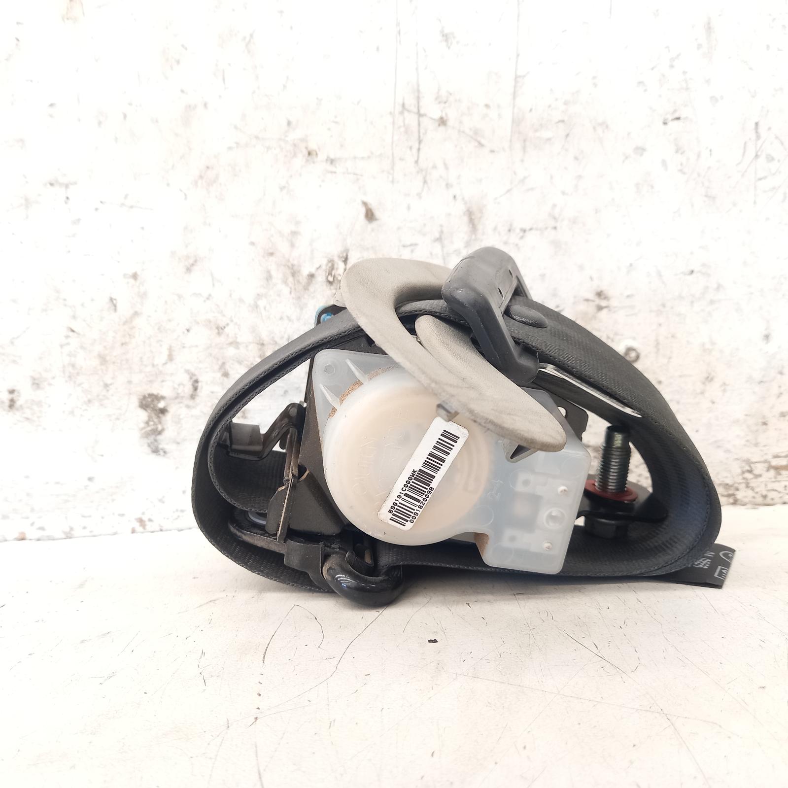 View Auto part Seatbelt/Stalk Hyundai Getz 2010